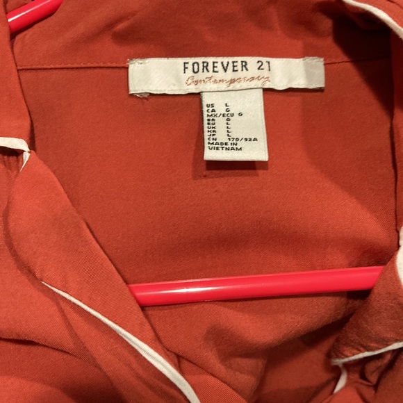 Coral button up blouse - Picture 3 of 3